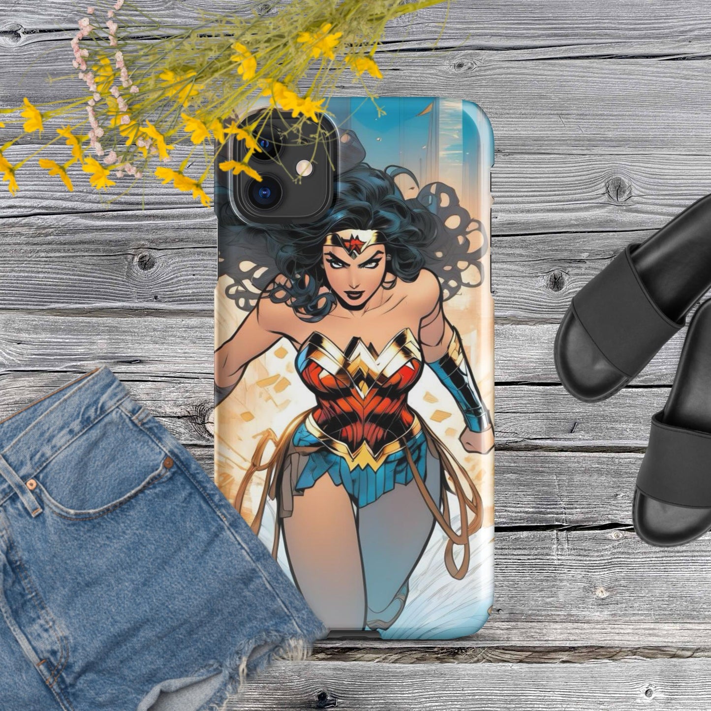 Wonder Woman: Heroes Collection is a series Snap case for iPhone®